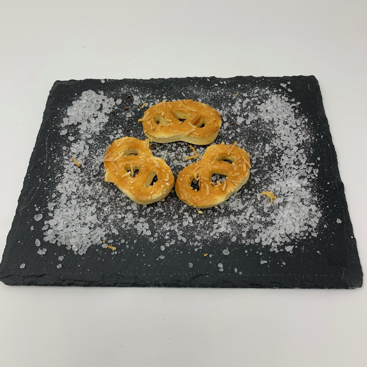 Bestellen Sie die leckeren Brezeln mit Käse